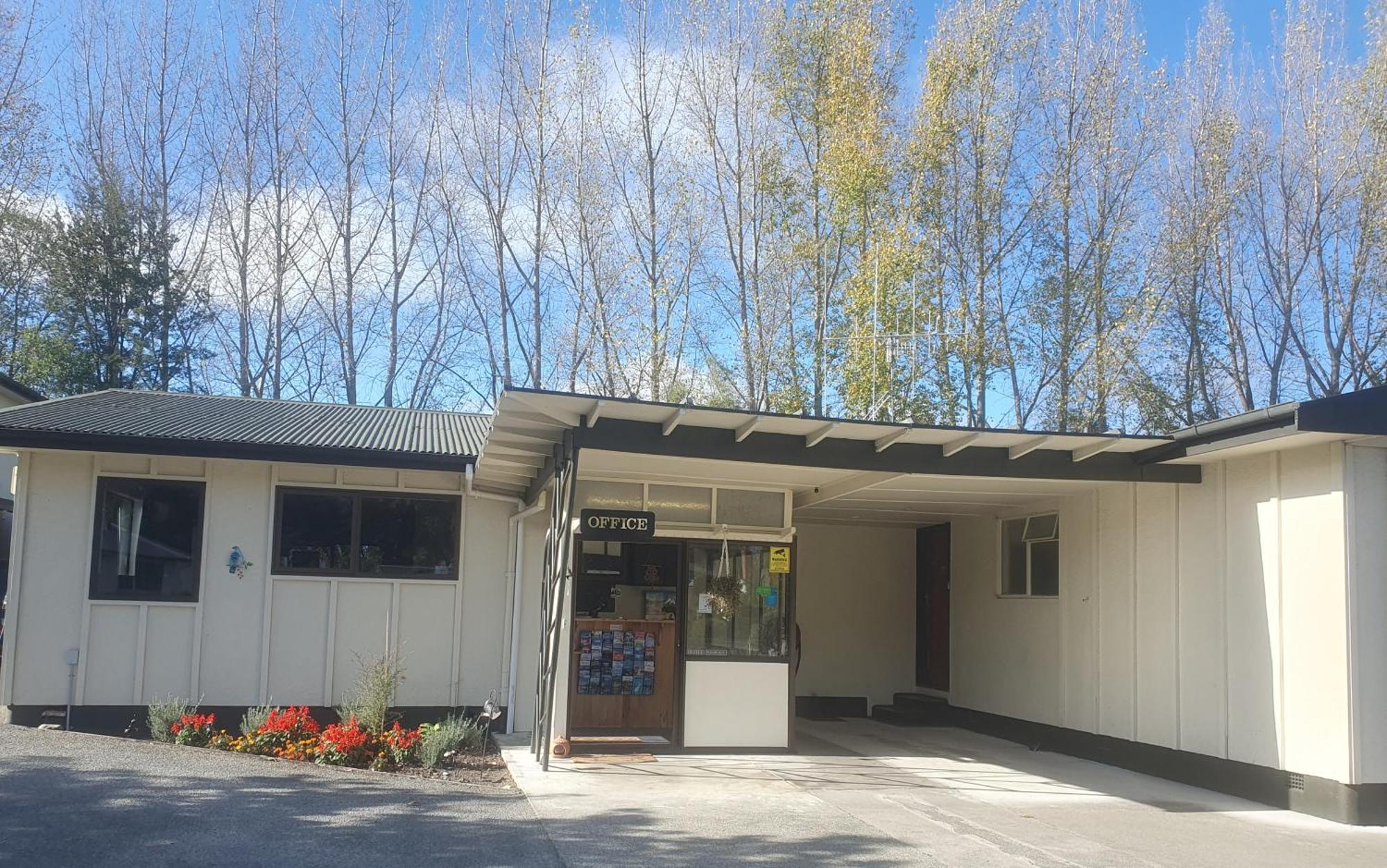 Geraldine Motels Exteriör bild